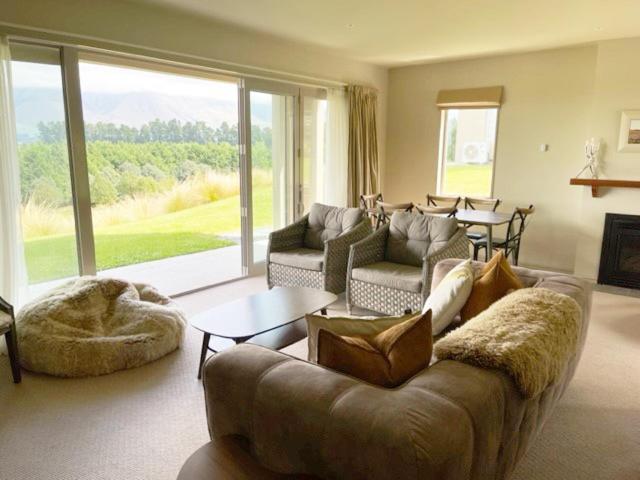 High Country Villa 238 - Terrace Downs Resort Windwhistle Eksteriør billede